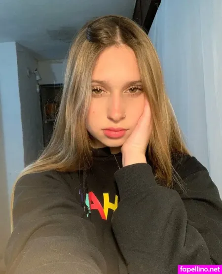 Gabriellla OnlyFans Thumbnail #gtjGYR2q4r