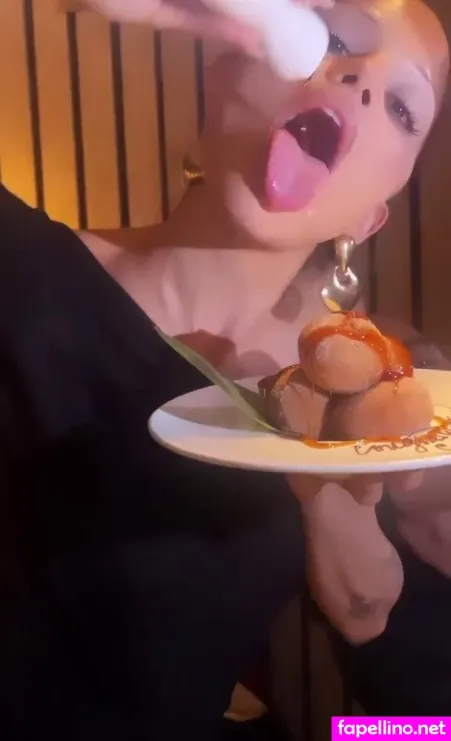 Gabriette Bechtel OnlyFans Thumbnail #ftiCjE2SEJ