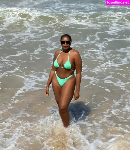 Gaby Amarantos OnlyFans Thumbnail #vClg8S2B9M