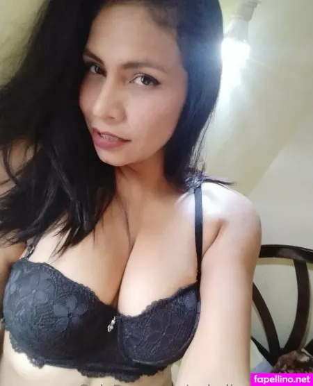 Gabylindavzla29 OnlyFans Thumbnail #7K1kUzaatv
