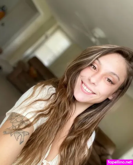 Gabyvip OnlyFans Thumbnail #sLPvzDN2D5