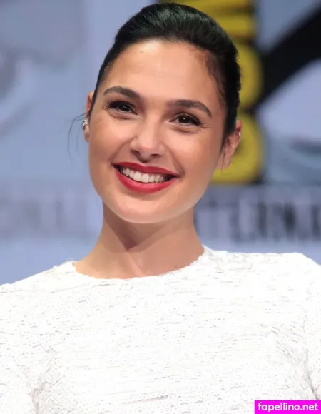 Gad Gadot OnlyFans Thumbnail #HPkFjQeFxz