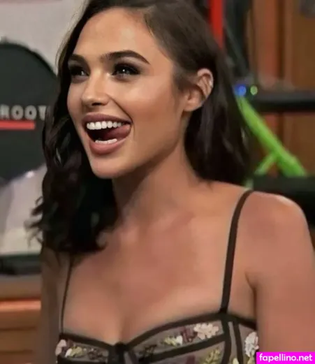 Gad Gadot OnlyFans Thumbnail #kVv0k2LB5l