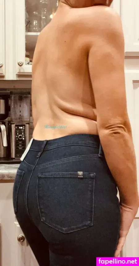 Gahotwifefree OnlyFans Thumbnail #OwiGeRRbJR