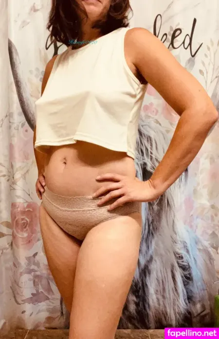 Gahotwifefree OnlyFans Thumbnail #bwcPNwQhA9