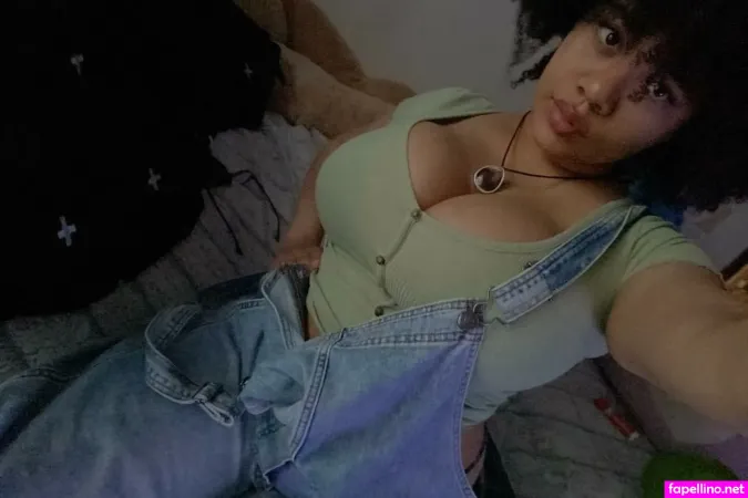 Gaia Lucinda OnlyFans Thumbnail #S864WuQGIJ