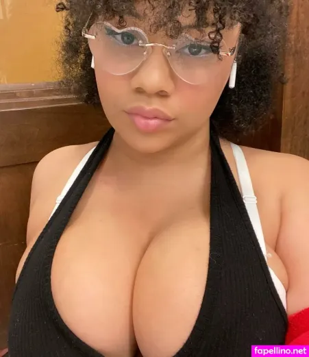 Gaia Lucinda OnlyFans Thumbnail #gfgvMV6gr3