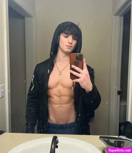 Gainsfromgeebs OnlyFans Thumbnail #MIUUr3yrfO