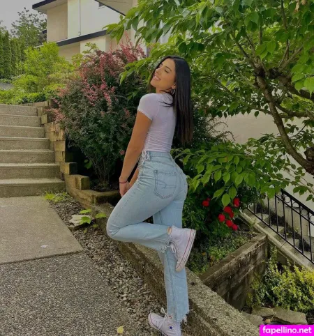 Gal Akbari OnlyFans Thumbnail #CNB66dFNLa