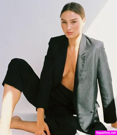 Gal Amir OnlyFans Thumbnail #oddJyMUvt5