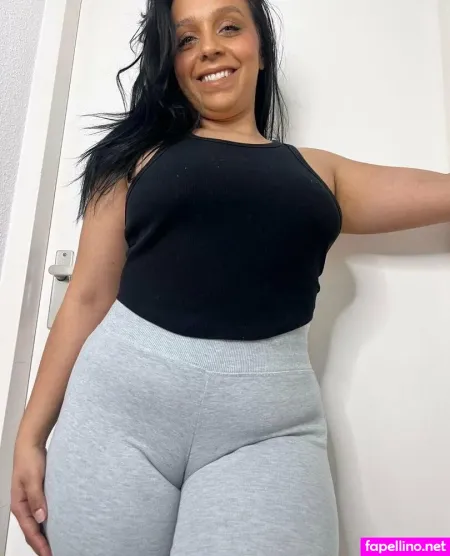 Galadriel69 OnlyFans Thumbnail #SNeUi9e4jD