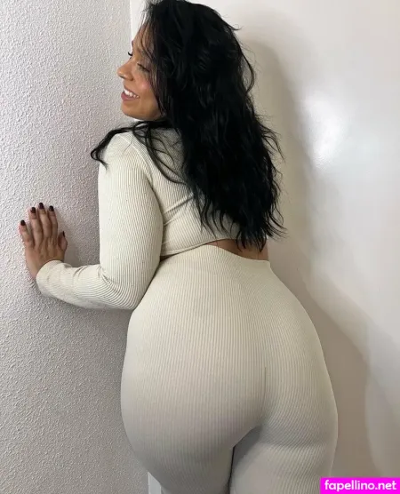 Galadriel69 OnlyFans Thumbnail #yKdhVa87ya