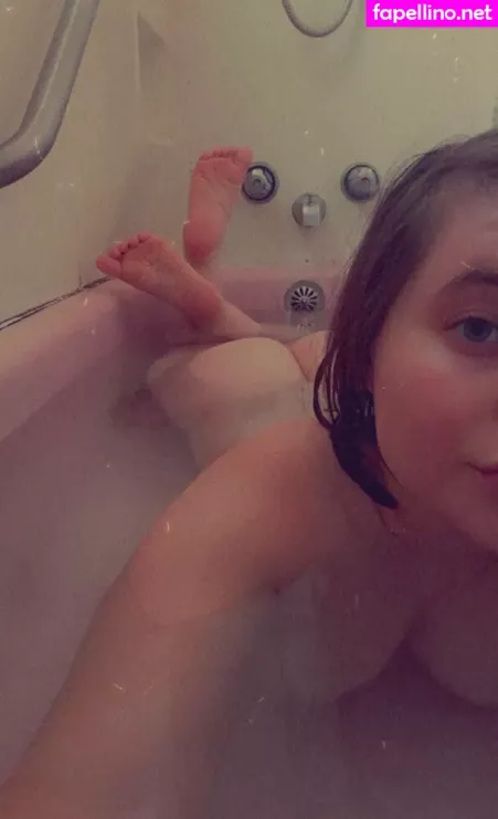 Galadrielevelyn OnlyFans Thumbnail #QCwckFKXS8