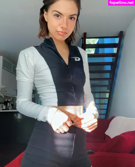 Galadriex OnlyFans Thumbnail #HfnqCgRJQ9