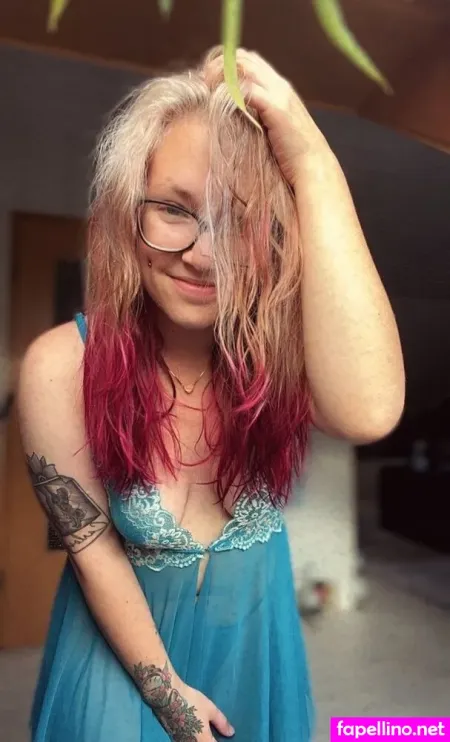 Galaxienwolf OnlyFans Thumbnail #KbBxT85h3F