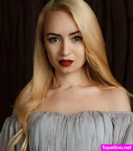 Galina Brezhneva OnlyFans Thumbnail #W8kty0IfeJ