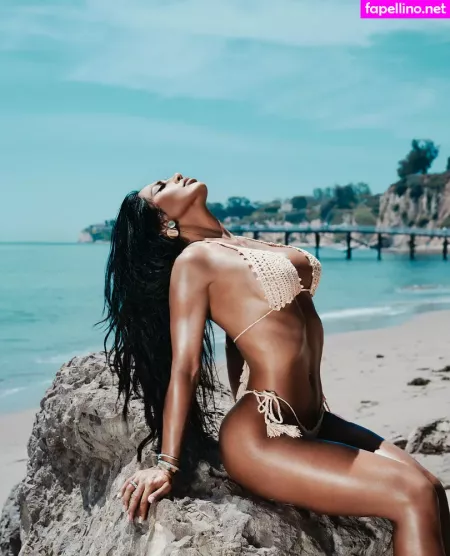 Gallienne Nabila OnlyFans Thumbnail #WWuPbeYOmx