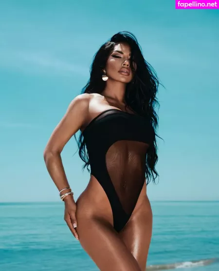 Gallienne Nabila OnlyFans Thumbnail #k5zAb4MRYI