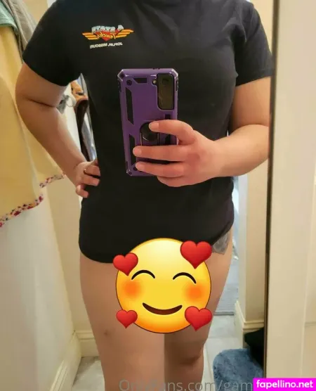 Gamer Girl93 Main Profile Photo