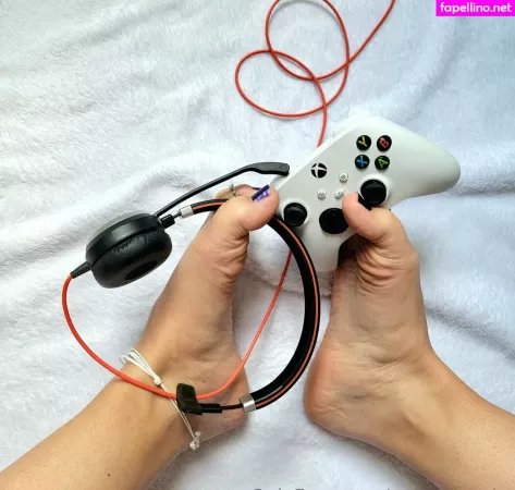 Gamertoeskz OnlyFans Thumbnail #yuNKjvNcpJ
