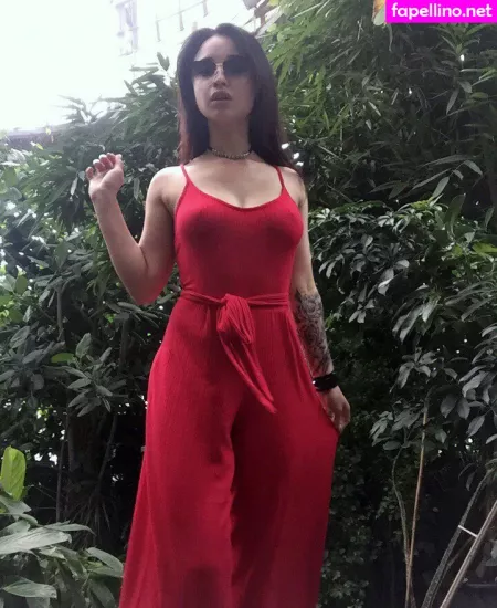 Ganja Babe OnlyFans Thumbnail #UyRi9H6Eez