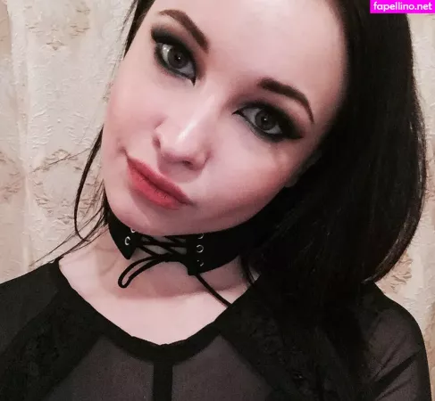 Ganja Babe OnlyFans Thumbnail #k03pZ2A0t6