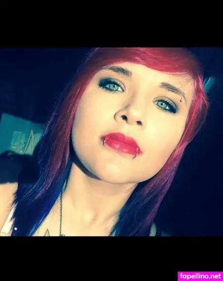 Ganjagirl907 Main Profile Photo