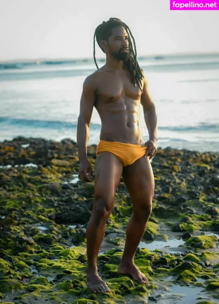 Garihalefree OnlyFans Thumbnail #9EmXy6LBze