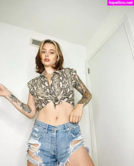 Garlyn Dasilva 1 OnlyFans Thumbnail #6TtICi4cxy