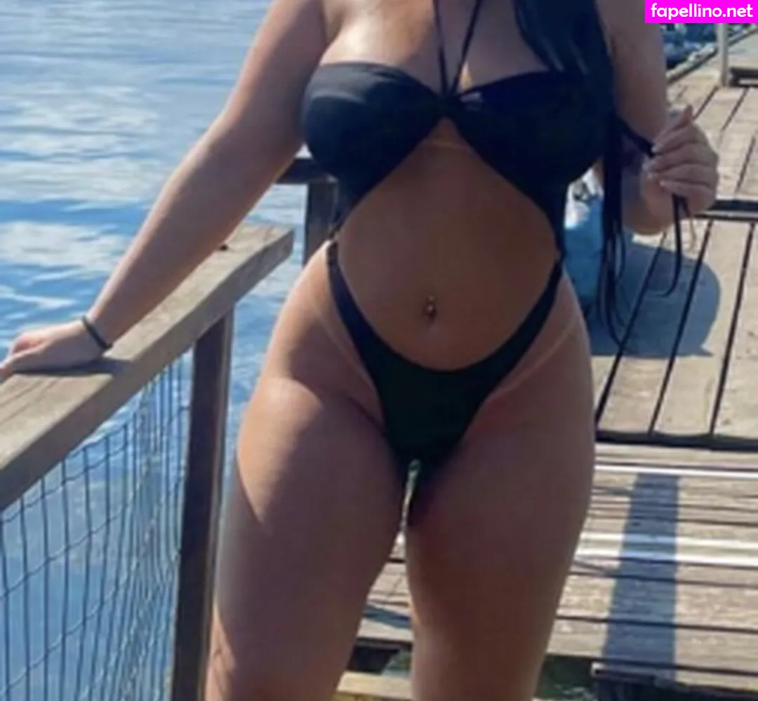 gabiariane98, gabssfernandess Nude Leaked OnlyFans Photo #3EVOSlA38w