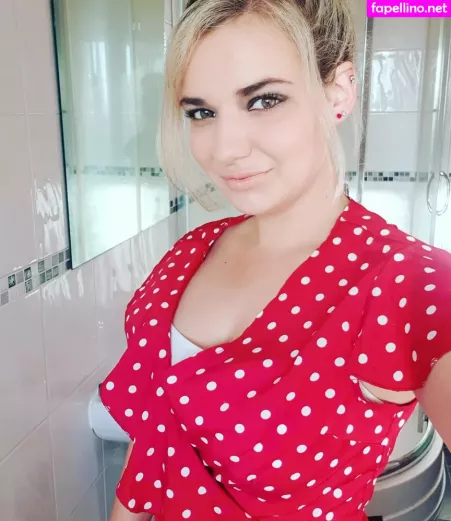 Gassygirldolly OnlyFans Thumbnail #36xIV0m3fx