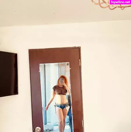 Gatasinbotas26 1 OnlyFans Thumbnail #qEFvP4axM3