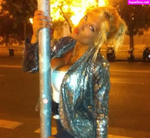 Gatina 22 OnlyFans Thumbnail #4DWeSMC7x3