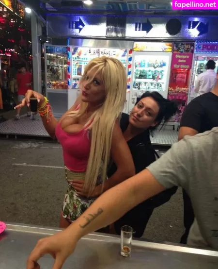 Gatina22 OnlyFans Thumbnail #DwR1UKIOhJ