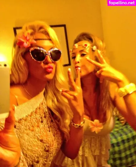 Gatina22 OnlyFans Thumbnail #t25CShrg9L