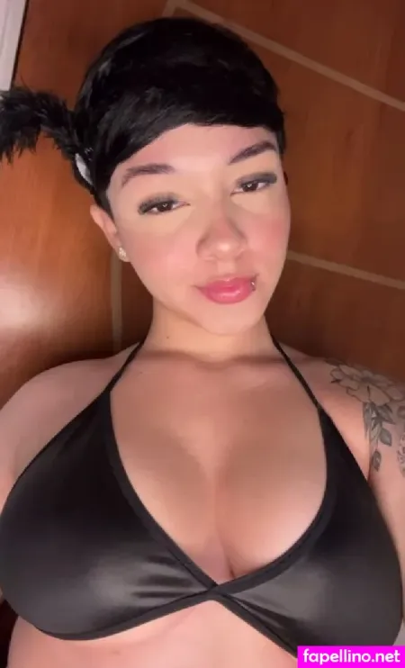 Gatuninha OnlyFans Thumbnail #Kw0QfbznI9