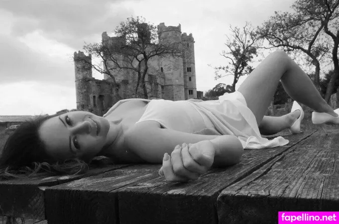 Gatwickgirl OnlyFans Thumbnail #g8CreTeWjW