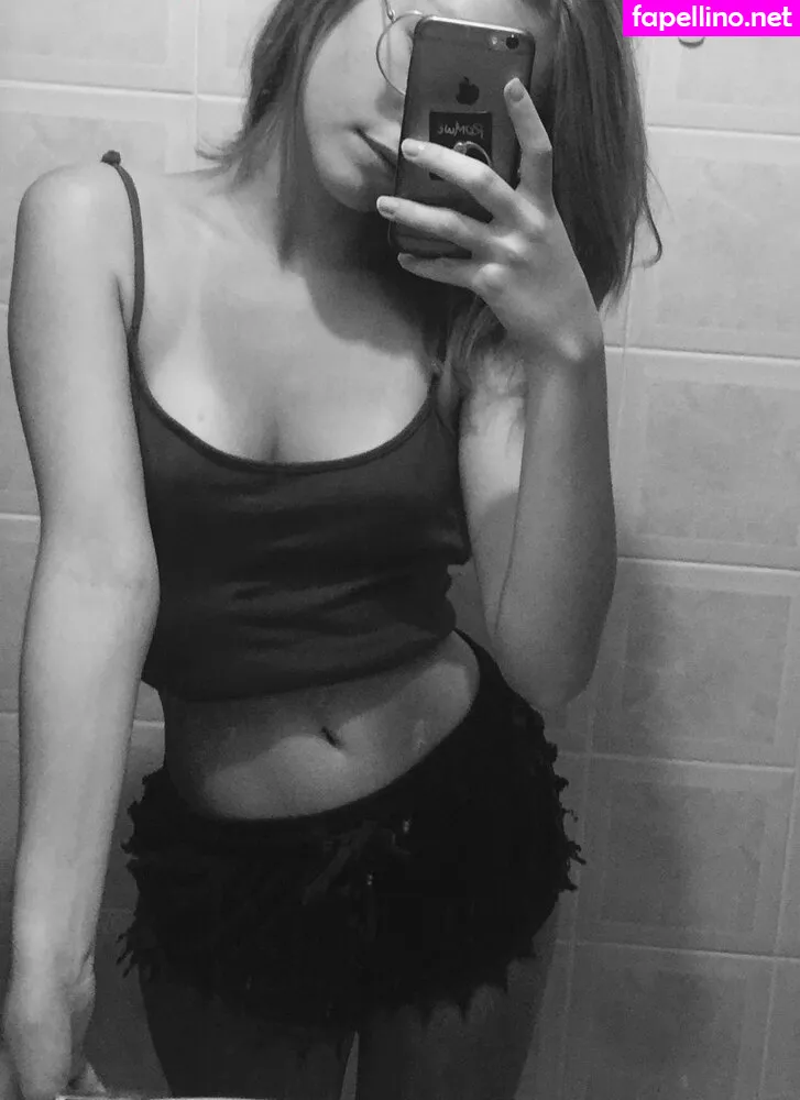 gbrllareis, realtoxxxmaria Nude Leaked OnlyFans Photo #zRzglaKrpM