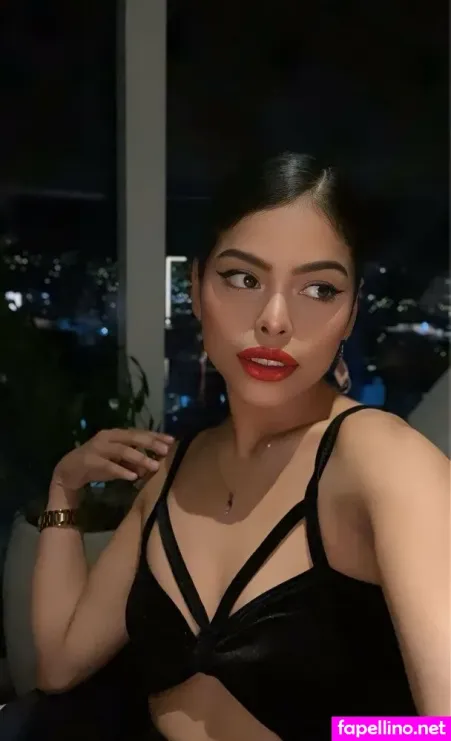 Gedeena OnlyFans Thumbnail #rWe1cqm4Ie