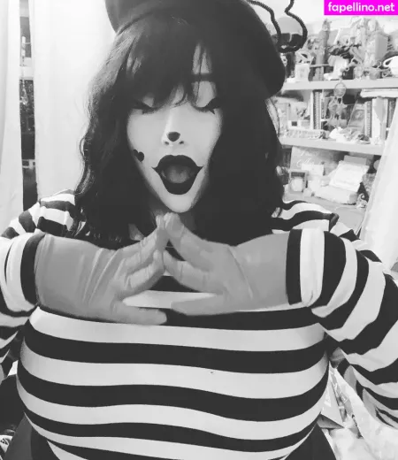 Geegargargoyle OnlyFans Thumbnail #SPI5BR6UaK