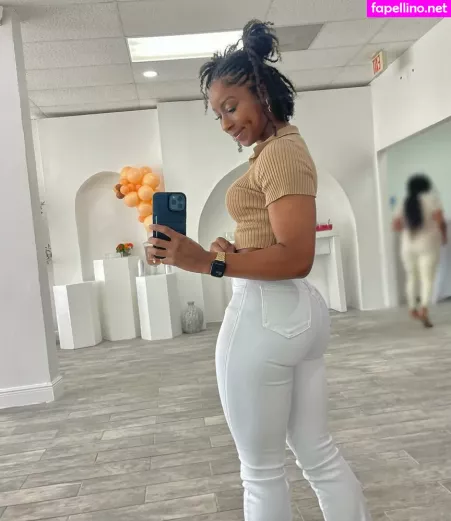 Geegee Flawless OnlyFans Thumbnail #7jV01706gA