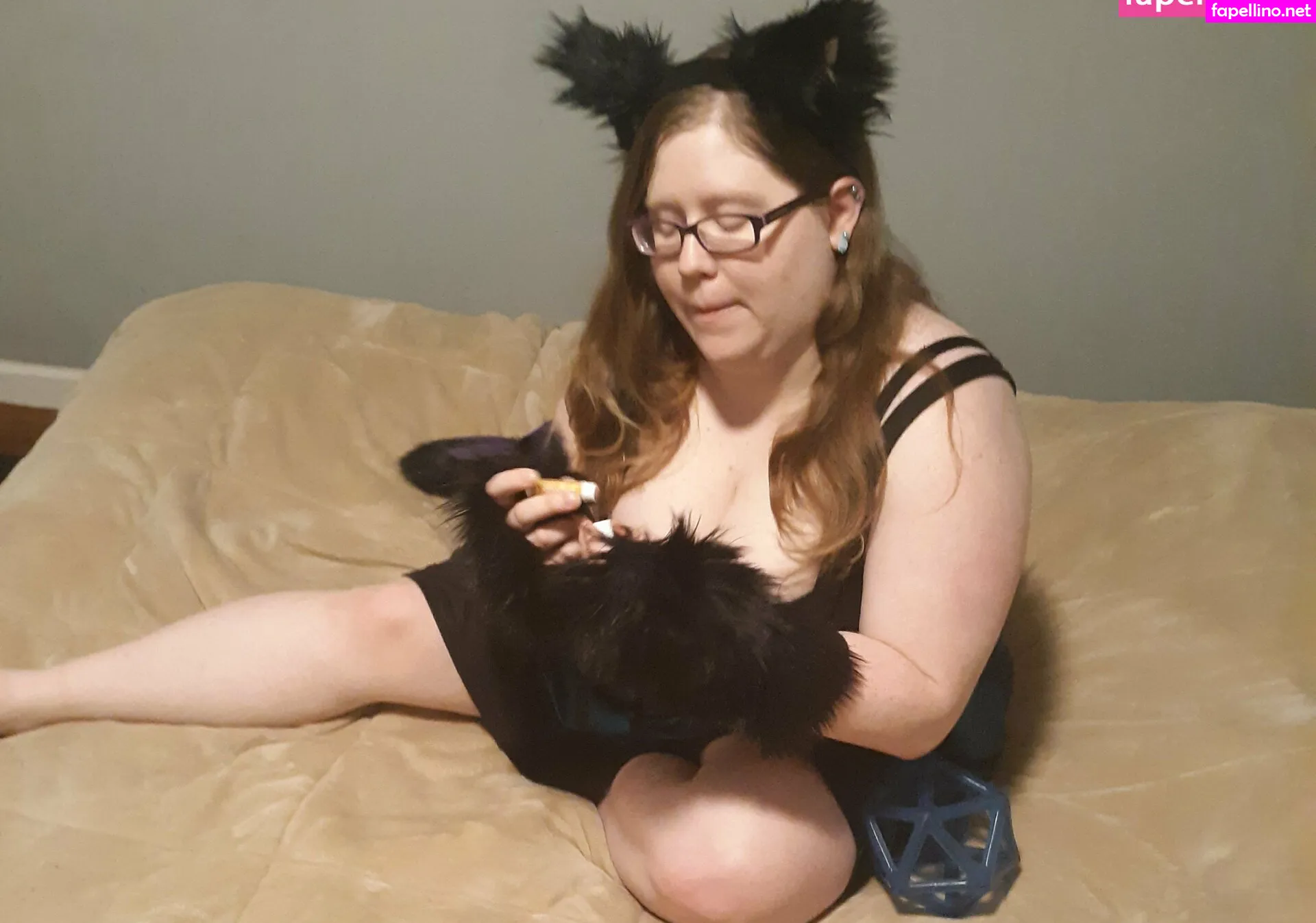 geekikittenvip, tori.stewart99 Nude Leaked OnlyFans Photo #3HkLk2Ofho