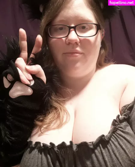 Geekikittenvip OnlyFans Thumbnail #aF5lE2iN8E