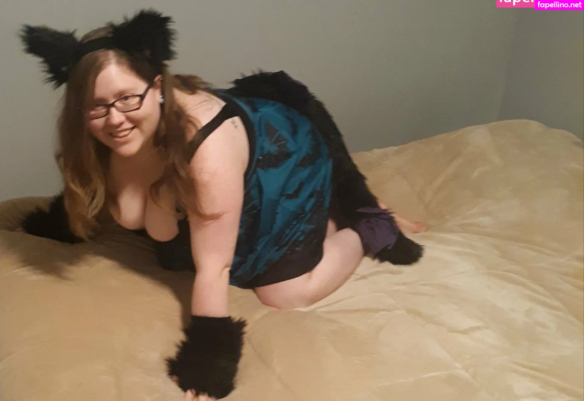 geekikittenvip, tori.stewart99 Nude Leaked OnlyFans Photo #bb6jQdLjW6