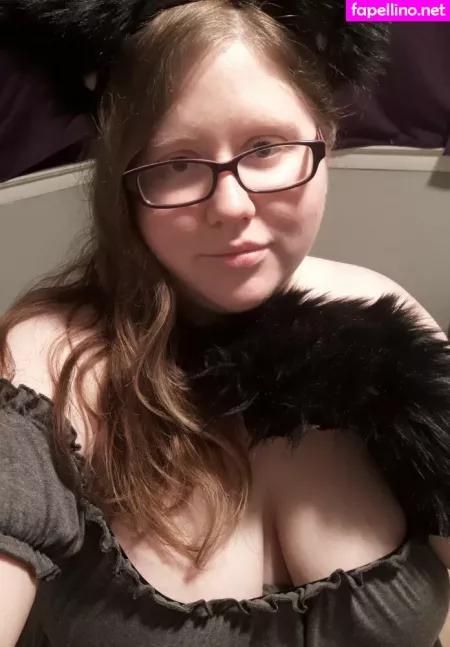 Geekikittenvip OnlyFans Thumbnail #cRVVAHmIIq