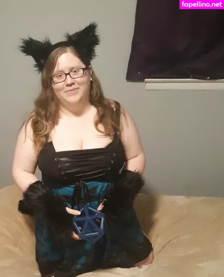 Geekikittenvip OnlyFans Thumbnail #yikFwZlS6F