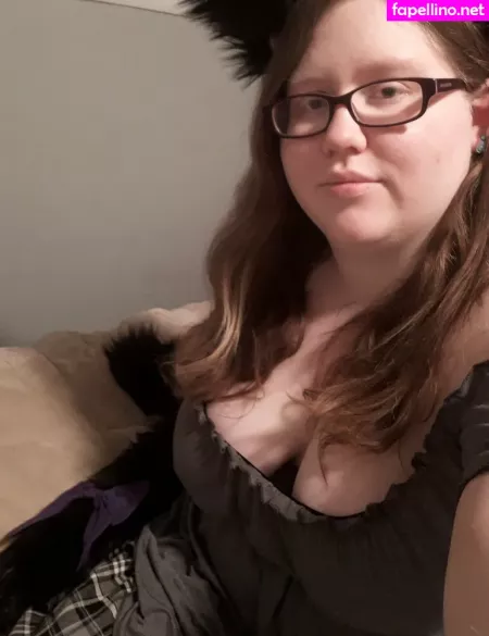 Geekikittenvip OnlyFans Thumbnail #zpAo7rCCT1