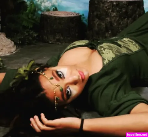 Geeksandgrubs OnlyFans Thumbnail #QeiSKFhbfS