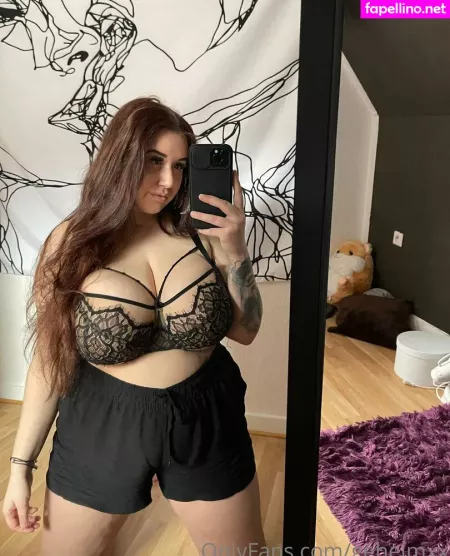 Geheimnis Xx 2 OnlyFans Thumbnail #7yxhoUQFl6