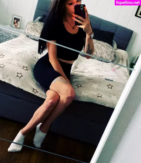 Gelliii93 OnlyFans Thumbnail #F4DpN4QyDV